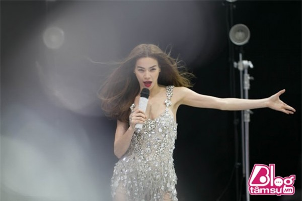 ho-ngoc-ha-blogtamsuvn4