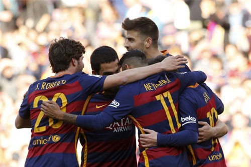 ket qua, bxh: chelsea “nga ngua”; barca, bayern dai thang hinh anh 4