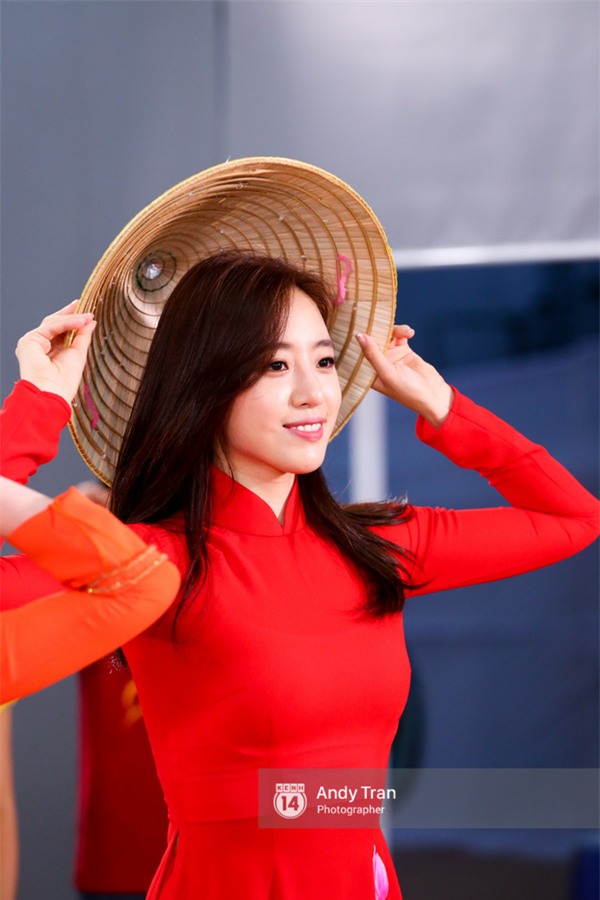 Theo chân 4 cô nàng T-ara trải nghiệm ẩm thực, điệu nhảy truyền thống của Việt Nam - Ảnh 28.