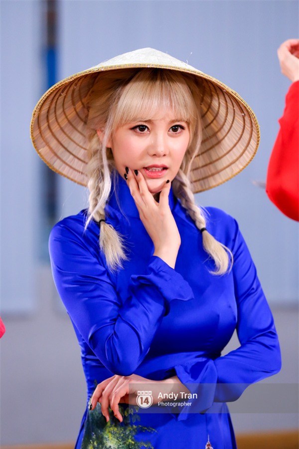 Theo chân 4 cô nàng T-ara trải nghiệm ẩm thực, điệu nhảy truyền thống của Việt Nam - Ảnh 29.