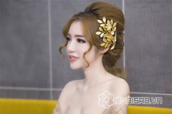 Elly trần gợi cảm sau sinh 2 bé 1