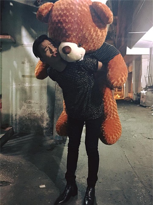 20 hình ảnh "siêu nhắng" của Ngô Kiến Huy - 12