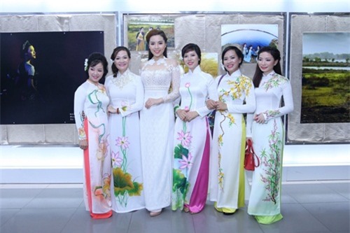 Kỳ Duyên diện áo dài xuyên thấu sau ồn ào web bẩn - 10