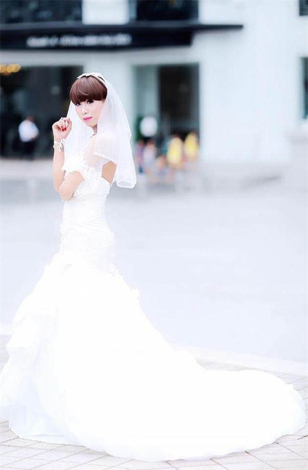 Cô gái chuyển giới xinh đẹp và kí ức 18 năm sống ở tầng đáy của sự khủng hoảng tinh thần - Ảnh 4.