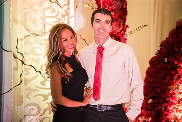 Phương Mỹ Chi hát mừng đám cưới Nam Cường