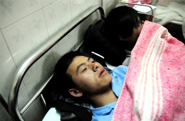 tai nạn giao thông, Hòa Bình, xe bồn đâm xe khách