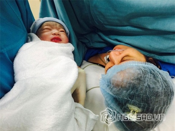 Khánh Thi lần đầu tiết lộ ảnh con trai lúc mới chào đời 3