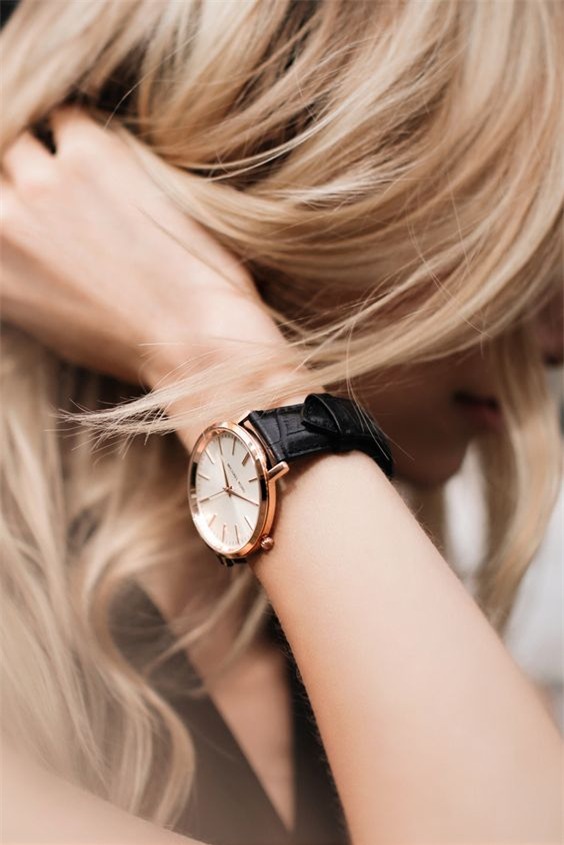 Những món đồ phụ kiện mà mọi quý cô tuổi 30 nên sở hữu