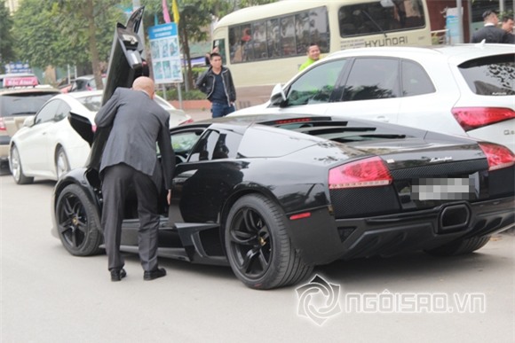 Siêu xe trong lễ rước Á hậu Trà My 2