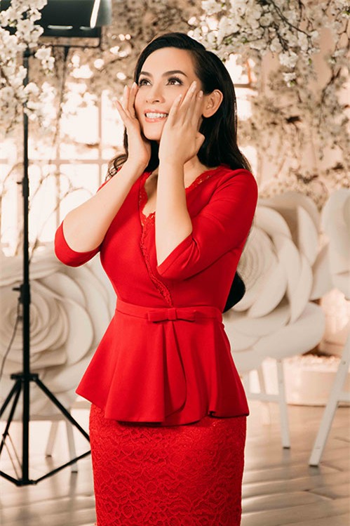 phi nhung tre dep ngo ngang tuoi 44 - 7