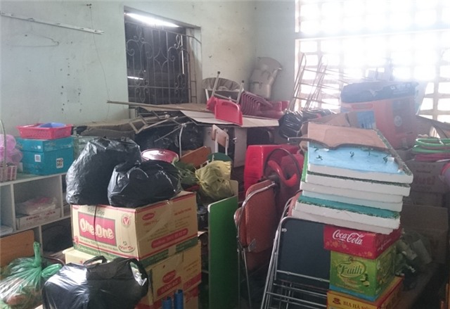 Kho đồ dùng và đồ phục vụ việc dạy và học của nhà trường