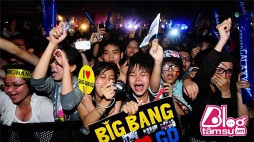 fan-cuong-sao-han-blogtamsuvn033