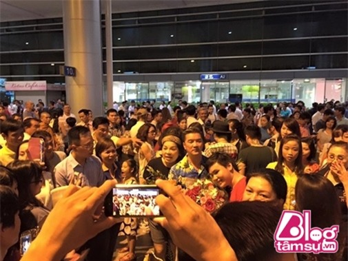 fan-cuong-sao-viet-blogtamsuvn025