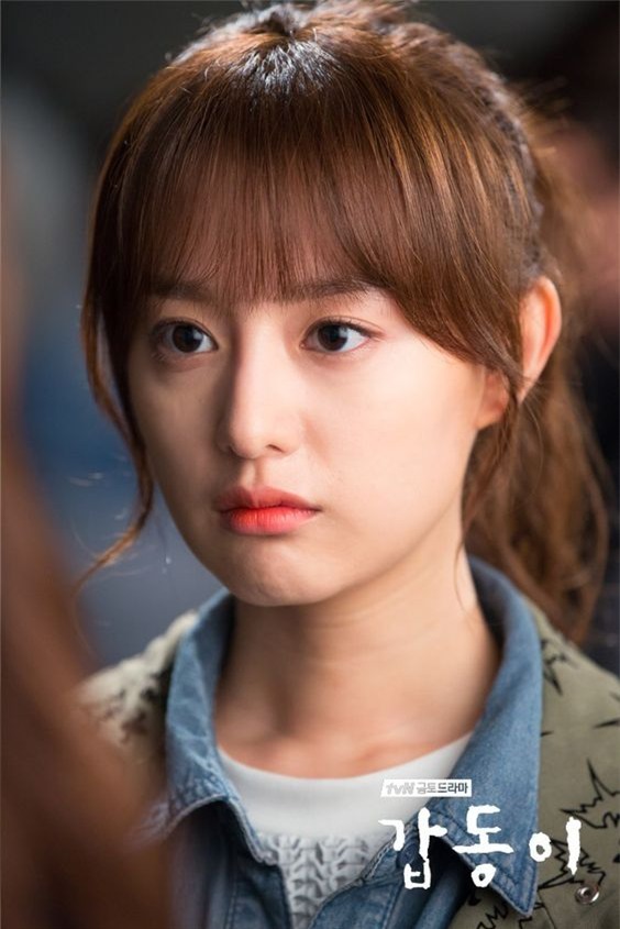 Kim Ji Won: Mỗi kiểu tóc một phong cách & kiểu nào cũng đẹp miễn chê! - Ảnh 16.