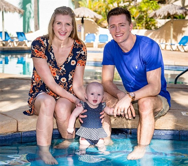 Chuyện tình cổ tích giữa trai đẹp làng bơi và nhà vô địch Olympic tan thành bong bóng xà phòng - Ảnh 2.