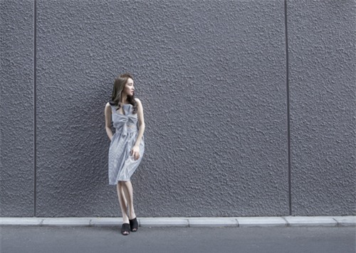 nha phuong khoe vai tran thoi mien moi anh nhin - 11