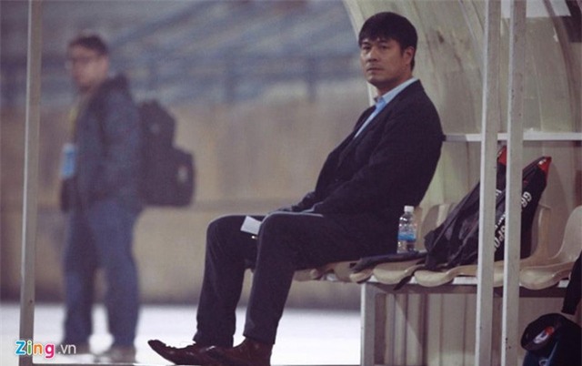 HLV Hữu Thắng sẽ thành công nhờ sự ổn định trong chiến lược (Ảnh: Zing.vn)?