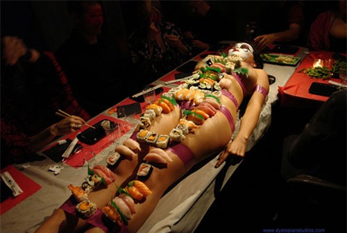 sushi khỏa thân, sushi nhật bản, thương hiệu sushi,  ẩm thực nhật bản