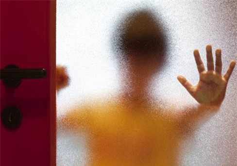 Trẻ thất tình từ 7 tuổi: 'Tớ muốn chết quách cho xong'