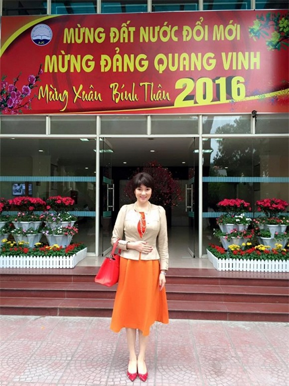 Hoa hậu Nguyễn Thị Huyền lột xác 10