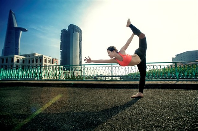 Phuong Trinh Jolie giu dang voi lich tap mot gio moi ngay hinh anh