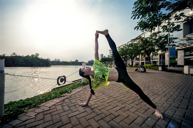 Phuong Trinh Jolie giu dang voi lich tap mot gio moi ngay hinh anh