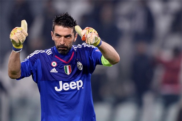 Nhung ky luc cua bong da chau Au duoc lap mua nay hinh anh