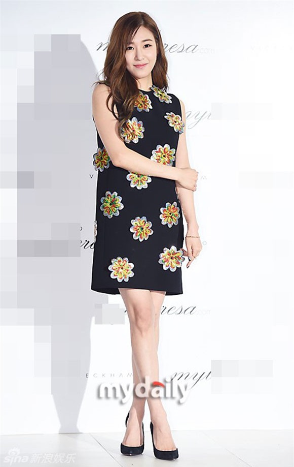 Victoria Beckham đọ sắc với Tiffany 9