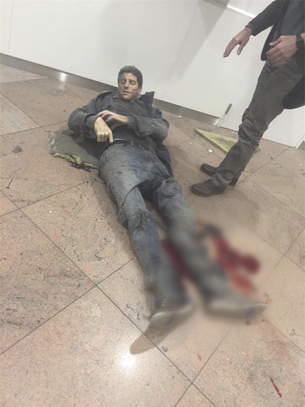 Cập nhật: Đánh bom giữa thủ đô Bỉ, ít nhất 17 người chết - Ảnh 16.