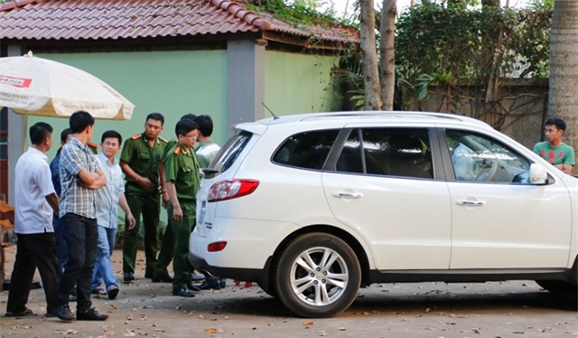 Bat khan cap nguoi to cong an nhan hoi lo 60 trieu hinh anh