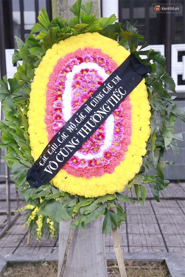 Cập nhật: Vợ và hai con Trần Lập khóc thương trong lễ viếng - Ảnh 2.