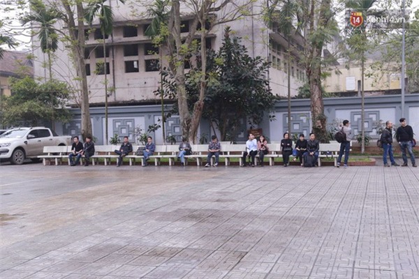 Cập nhật: Vợ và hai con Trần Lập khóc thương trong lễ viếng - Ảnh 5.