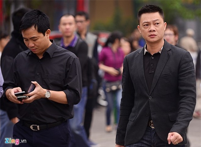 Nghe si Viet tien dua Tran Lap hinh anh