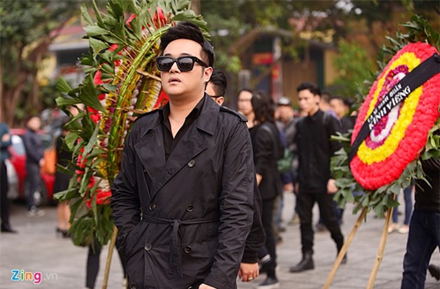 Nghe si Viet tien dua Tran Lap hinh anh