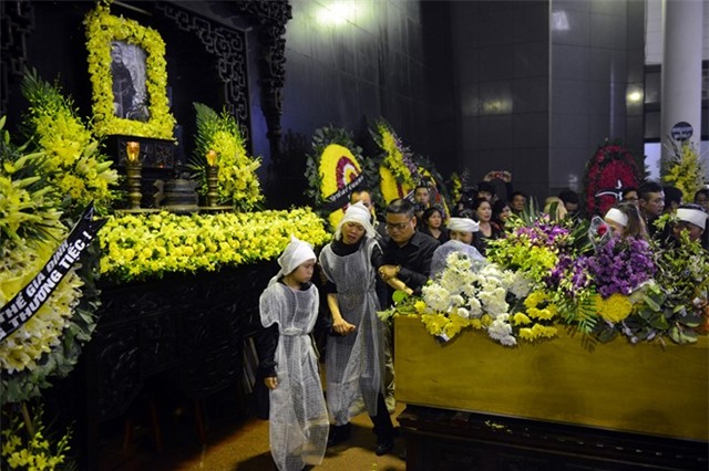 Vo con nghen ngao trong tang le Tran Lap hinh anh