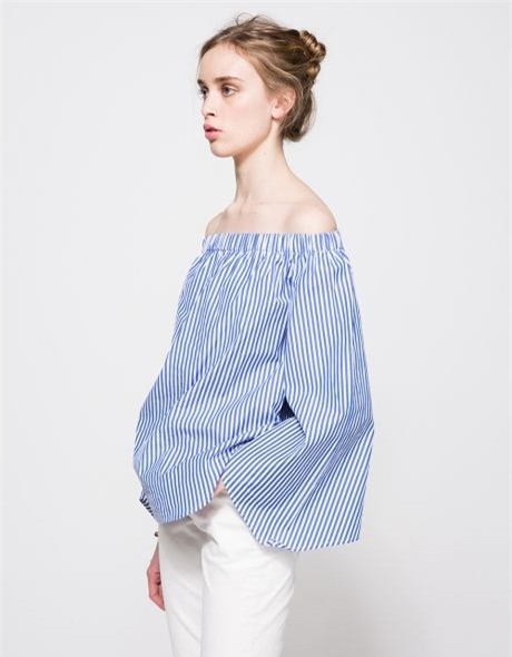 trang phục không nên mặc đến sở làm