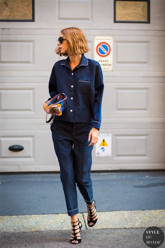 trang phục không phù hợp tới công sở