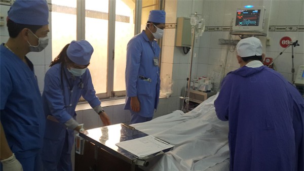 Vụ nổ kinh hoàng ở Hà Đông: Người lái ô tô tải đã tử vong - Ảnh 1.