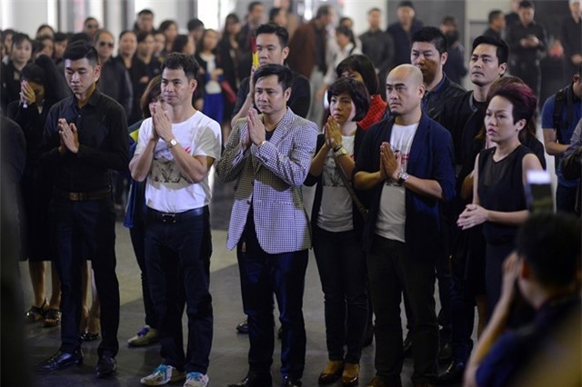 Le tang Tran Lap va nuoc mat cua su bat luc hinh anh