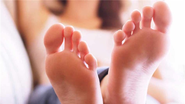 du khách, xúc phạm, bỏ tù, Thái Lan, Trung Đông