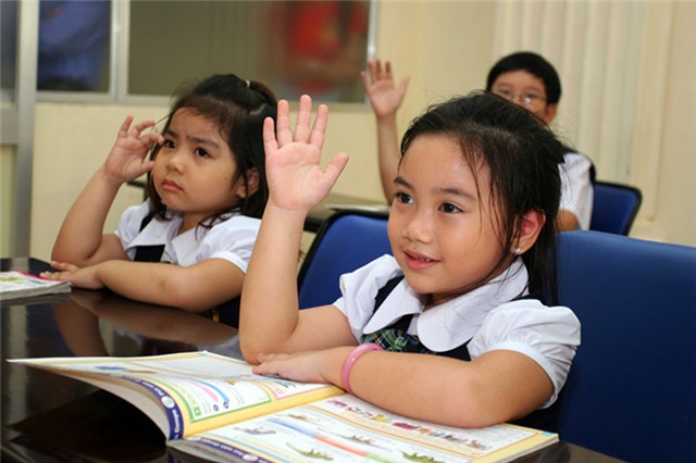 Phụ huynh Pháp, trẻ em Việt, du học, Việt Nam, giáo dục, y tế