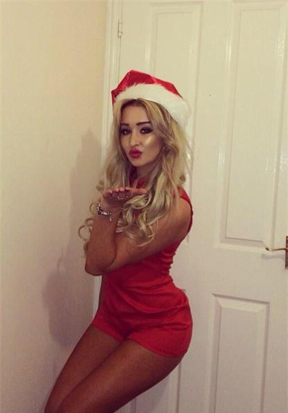 Laura Merirn, nữ cầu thủ quyến rũ, everton