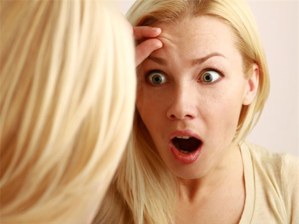 nhung cong dung bat ngo tu muoi voi lan da mua he - 3