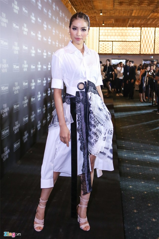 Pham Huong, Dang Thu Thao thu hut o su kien hinh anh