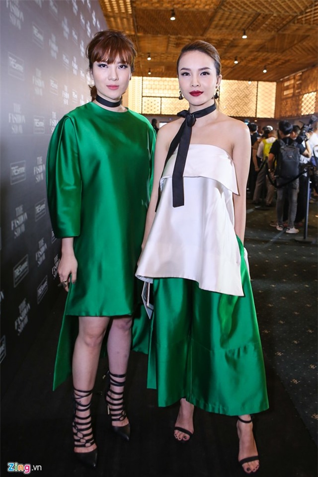 Pham Huong, Dang Thu Thao thu hut o su kien hinh anh