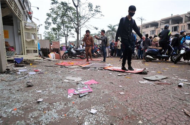 vụ nổ Văn Phú, nổ bom, cưa bom