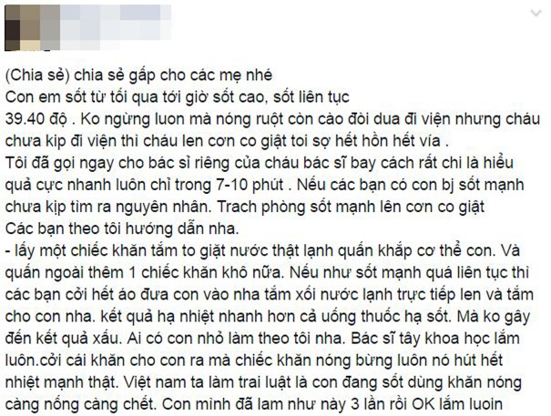 Chia sẻ của một bà mẹ về cách hạ sốt cho trẻ bằng cách quấn khăn giặt nước thật lạnh hoặc xối nước lạnh trực tiếp lên người.