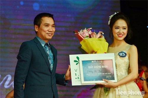 Lộ diện nữ sinh xinh đẹp, tài năng nhất trường Báo - ảnh 23