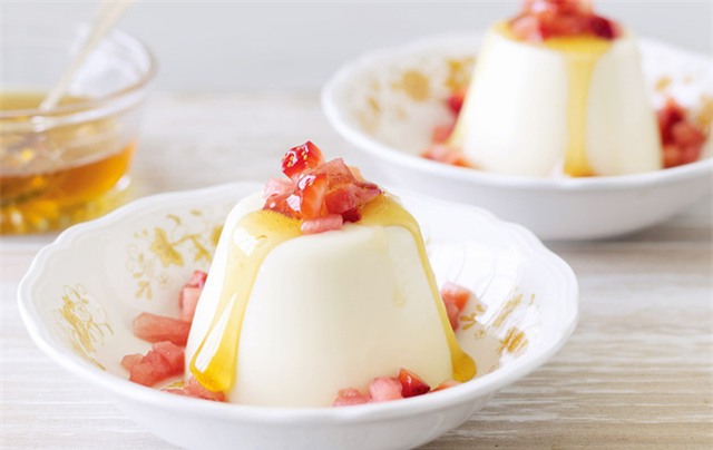 Không ăn sữa chua lúc đói để tránh ảnh hưởng tới dạ dày.