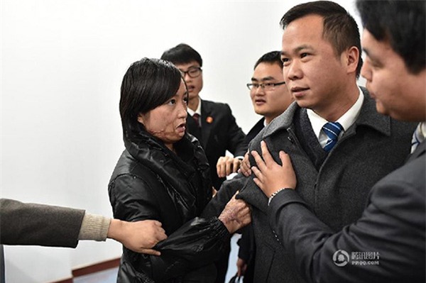 Bị từ chối, cậu ấm Trung Quốc thiêu sống cô gái 17 tuổi và cái kết đầy phẫn nộ - Ảnh 4.